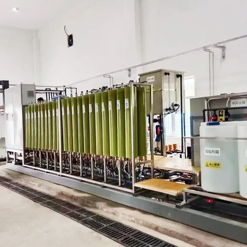 Apparatuur voor ontzilting van drinkwater